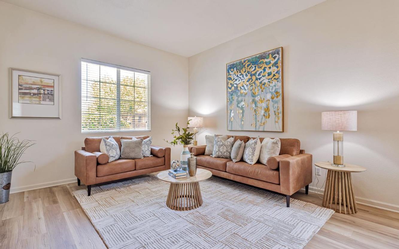1824 Grouse Run Circle