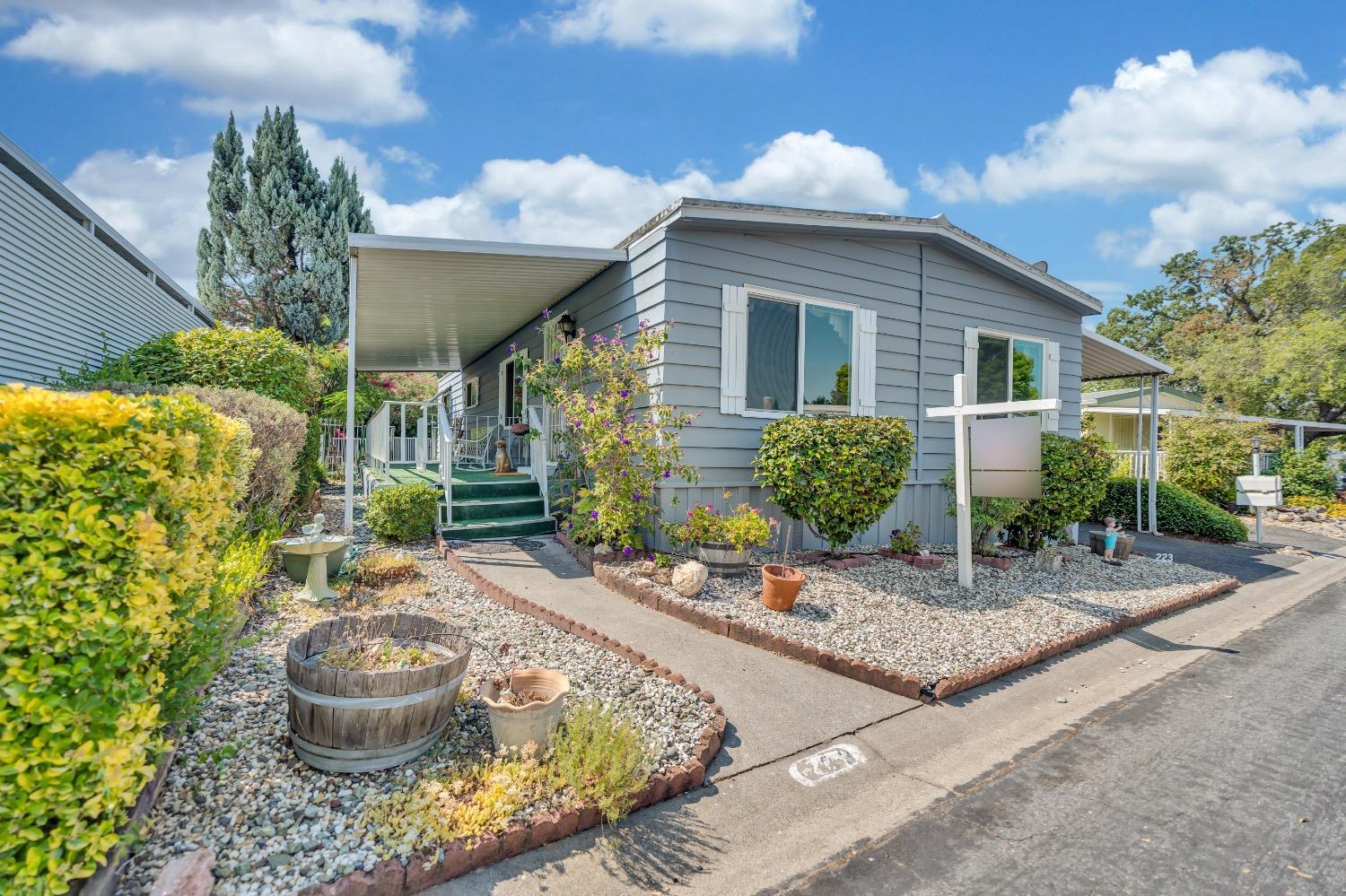 View Folsom, CA 95630 mobile home