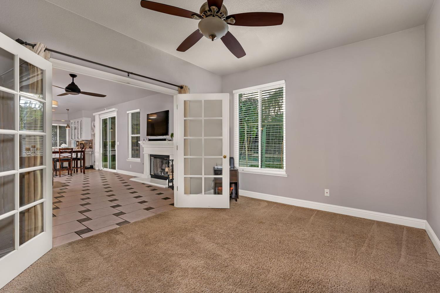 Los Banos, California 93635, United States, 4 Bedrooms Bedrooms, ,3 BathroomsBathrooms,Residential,Active,244294