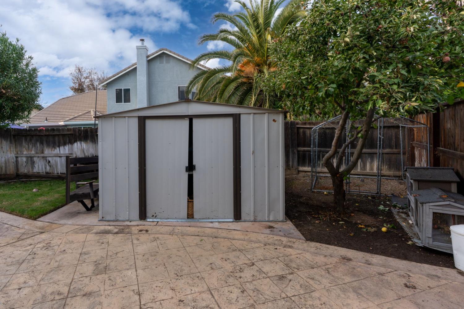 Los Banos, California 93635, United States, 4 Bedrooms Bedrooms, ,3 BathroomsBathrooms,Residential,Active,244294