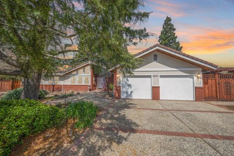 8901 Renoir Court Fair Oaks CA 95628