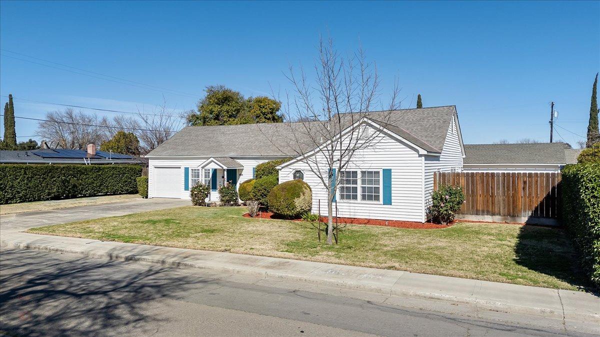 Los Banos, California 93635, United States, 2 Bedrooms Bedrooms, ,1 BathroomBathrooms,Residential,Pending,891