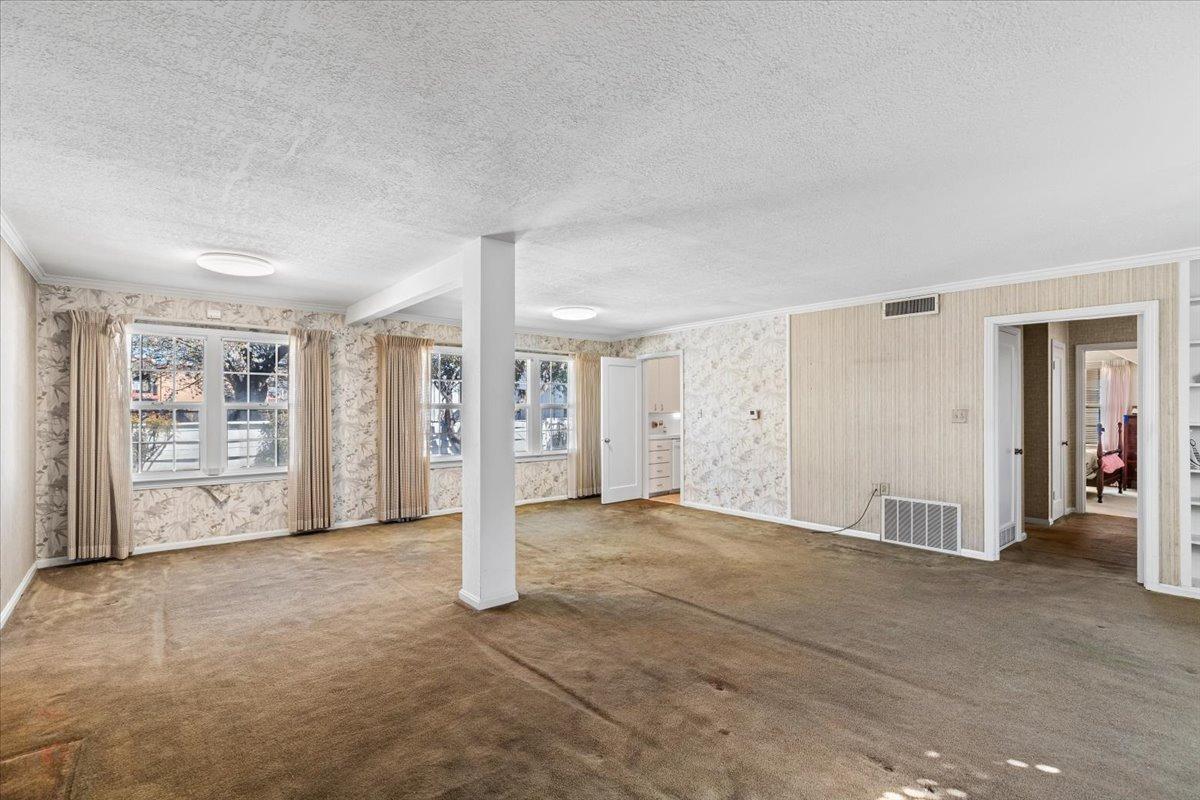 Los Banos, California 93635, United States, 2 Bedrooms Bedrooms, ,1 BathroomBathrooms,Residential,Pending,891