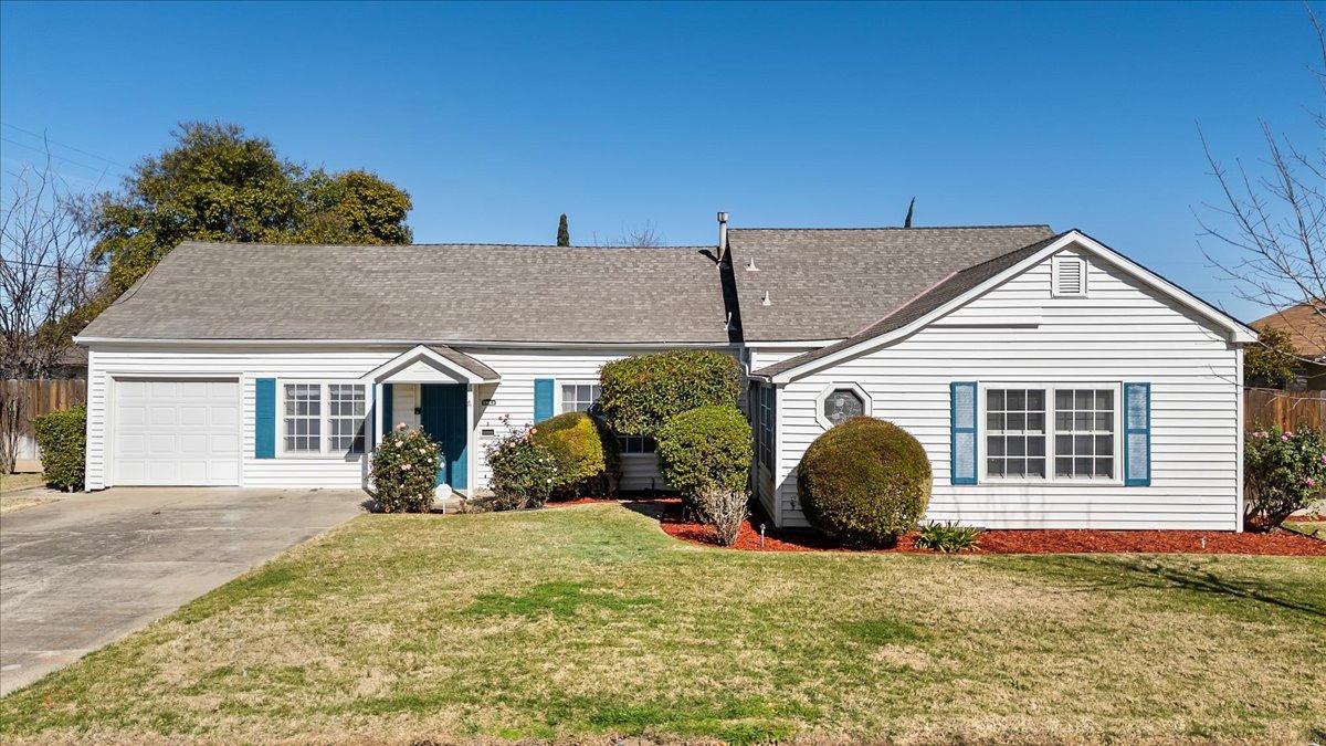 Los Banos, California 93635, United States, 2 Bedrooms Bedrooms, ,1 BathroomBathrooms,Residential,Pending,891