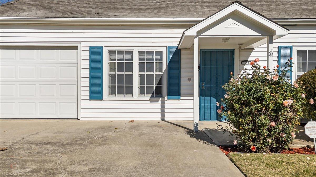 Los Banos, California 93635, United States, 2 Bedrooms Bedrooms, ,1 BathroomBathrooms,Residential,Pending,891