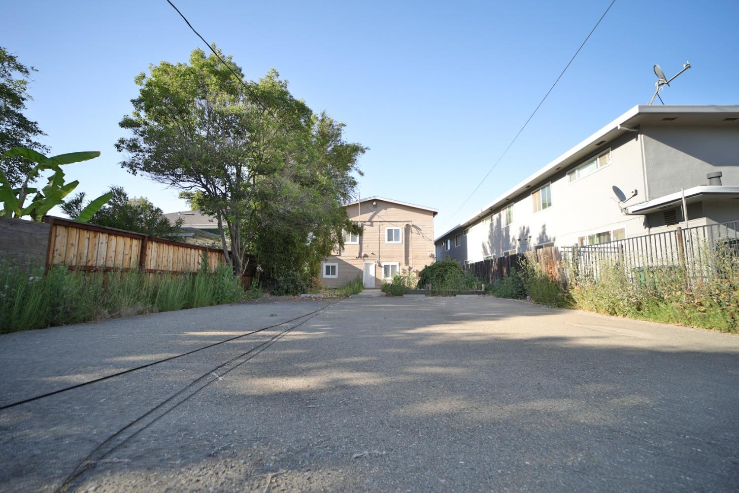 3448 Y Street