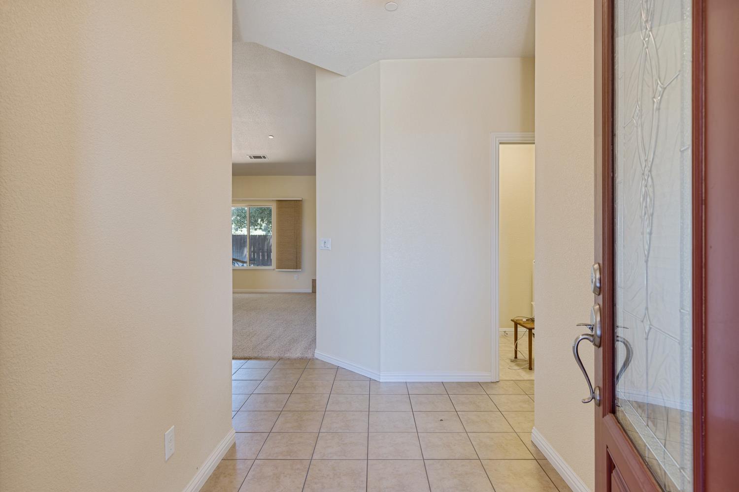 935 W Tradepost Trail