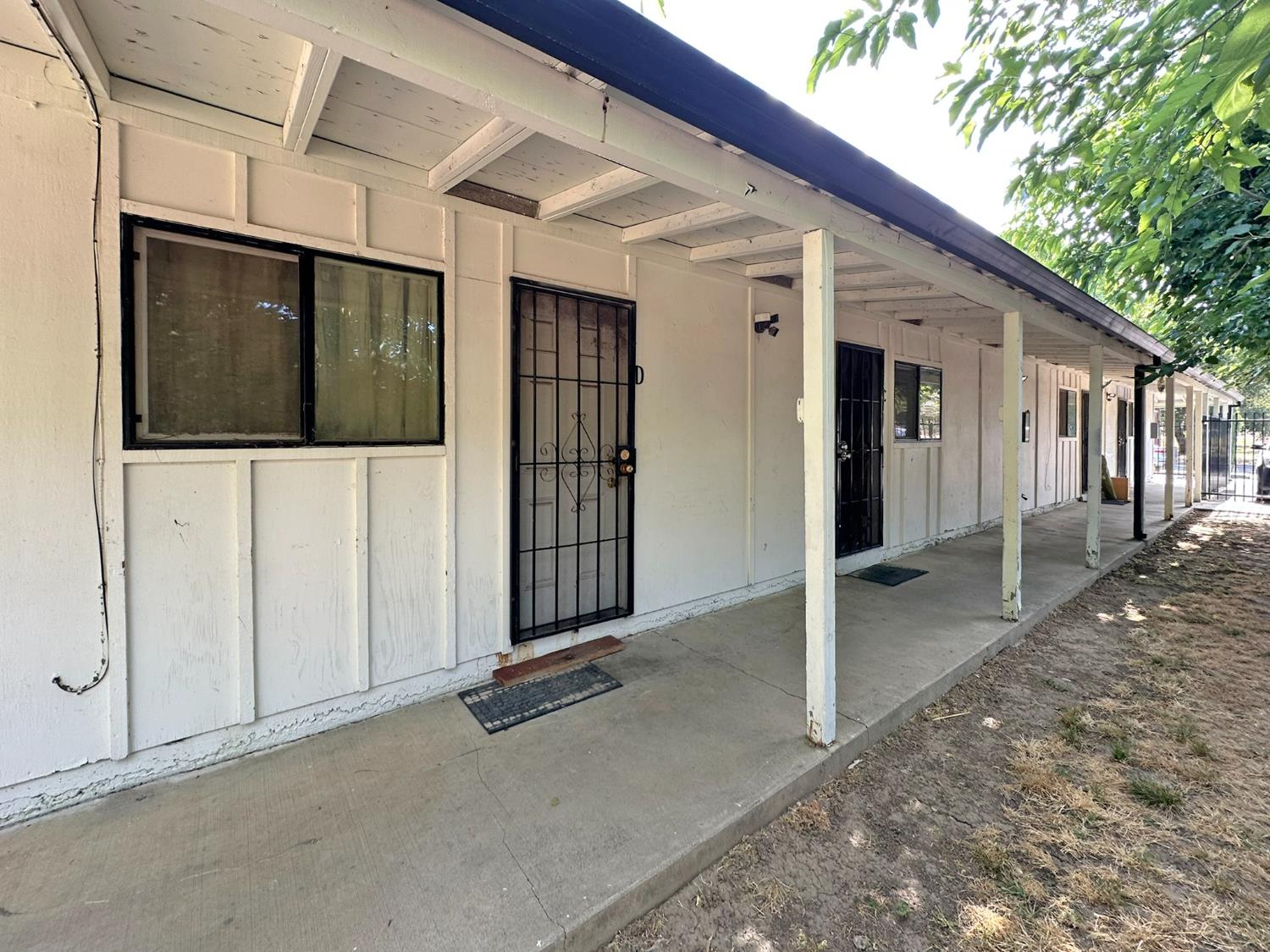 3441 N Altos Avenue