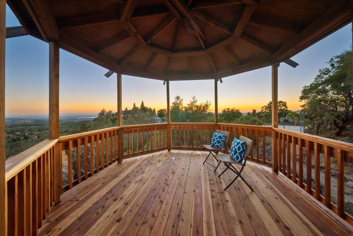 3565 Farview Court