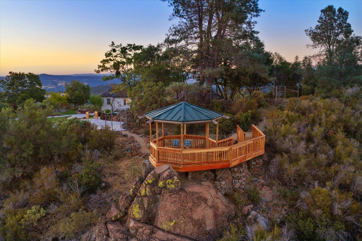 3565 Farview Court