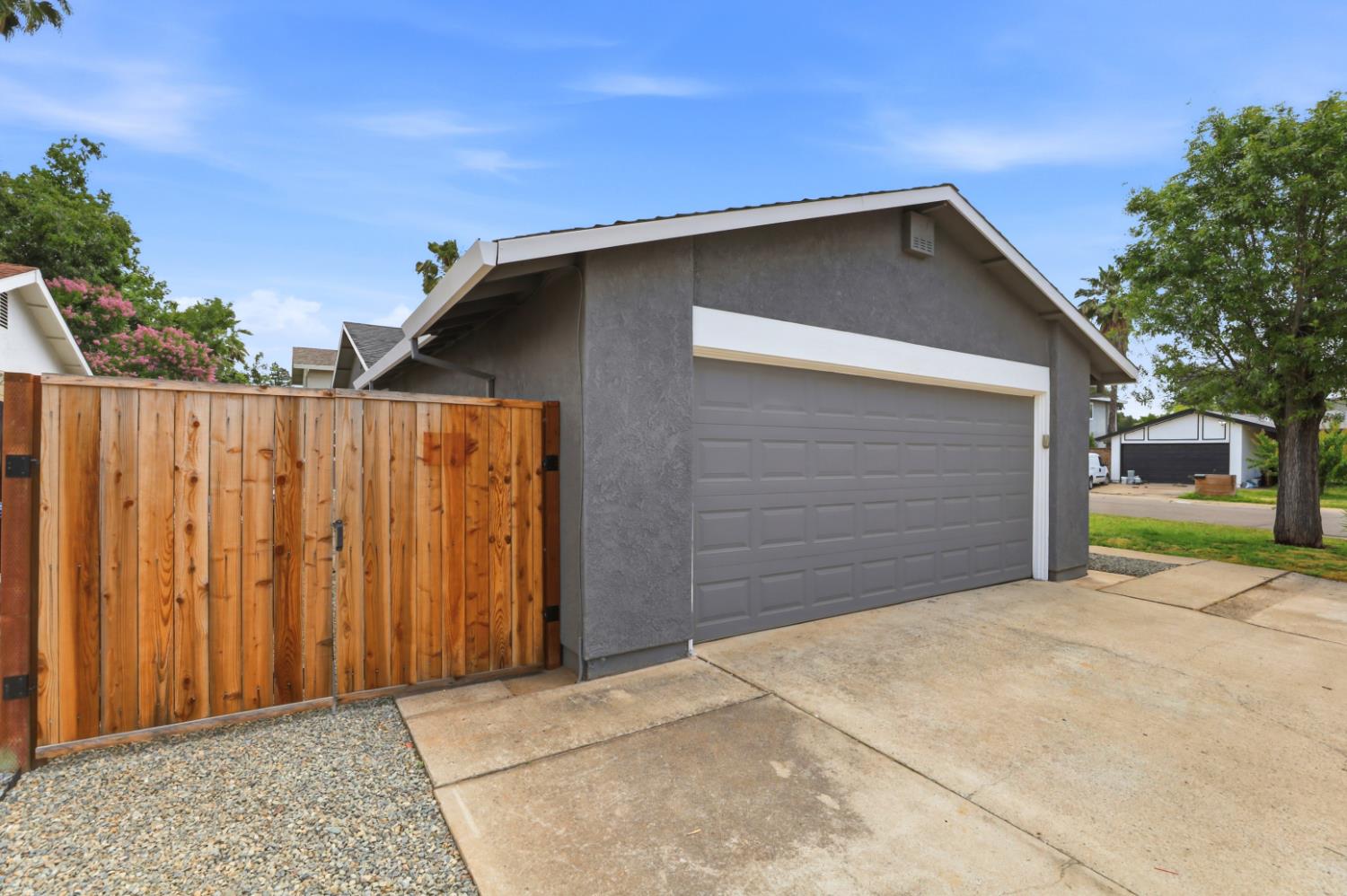 7310 Sunwood Way
