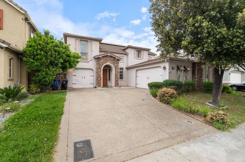 9258 Louis Street Elk Grove CA 95624