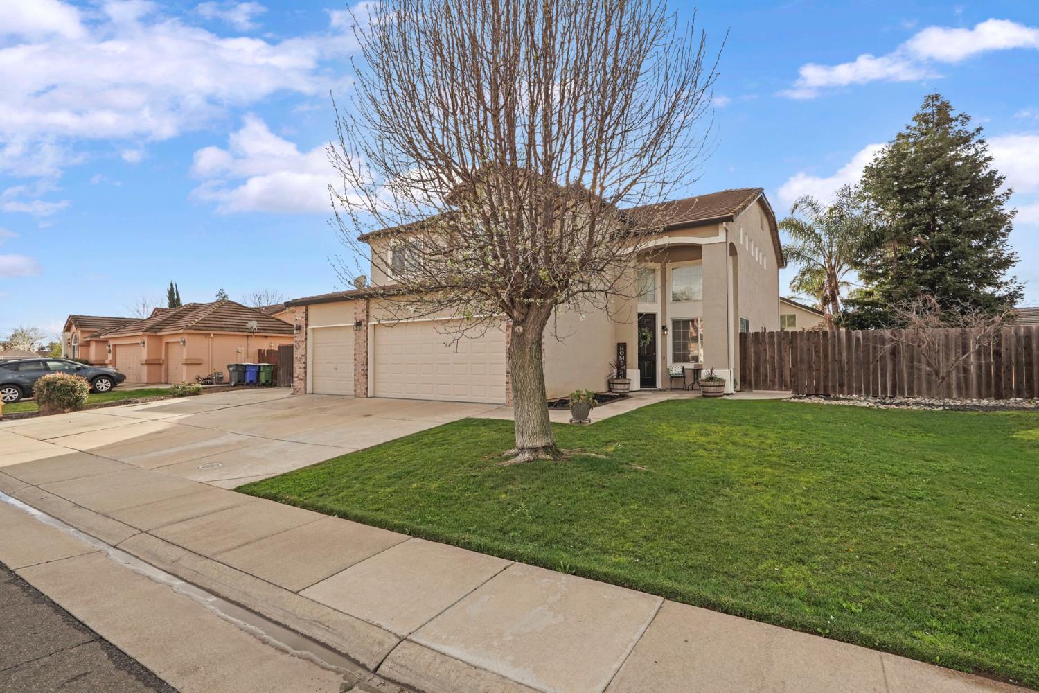 1026 Starbrook Drive