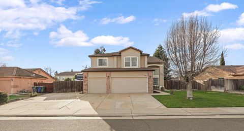 1026 Starbrook Drive Galt CA 95632