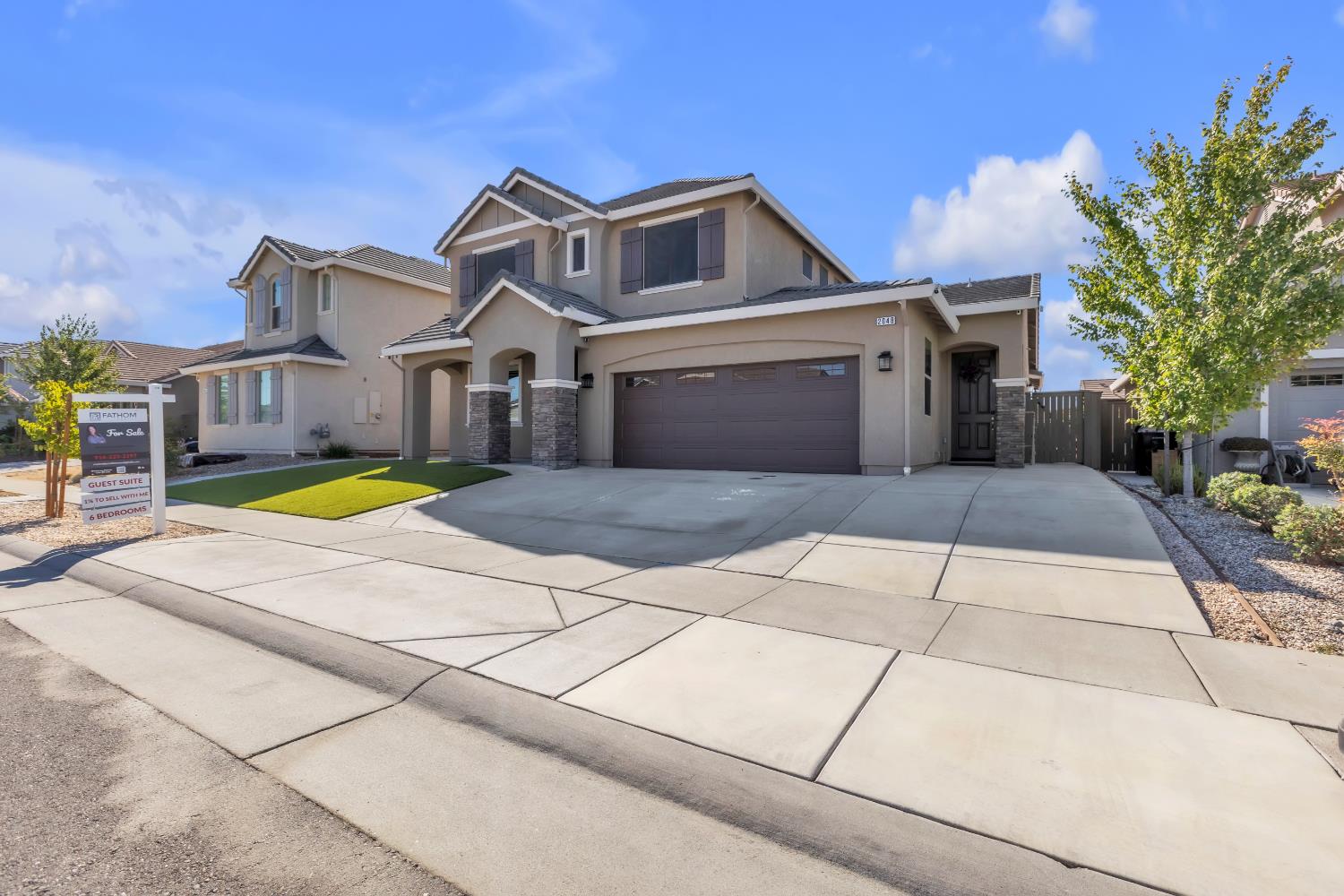 2048 Cumberland Loop