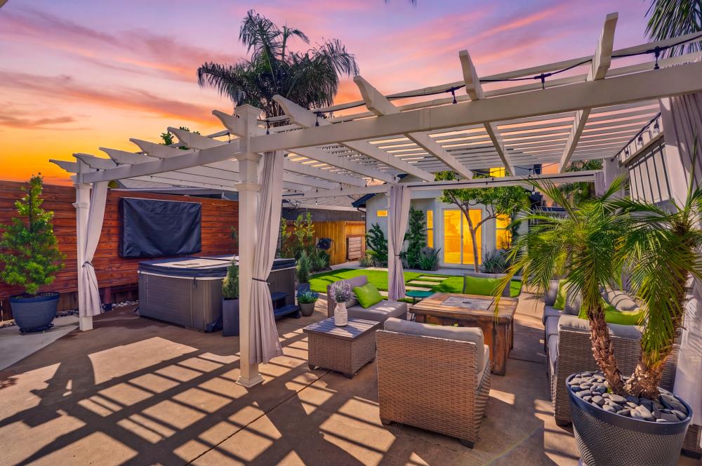 1354 Chignahuapan Way