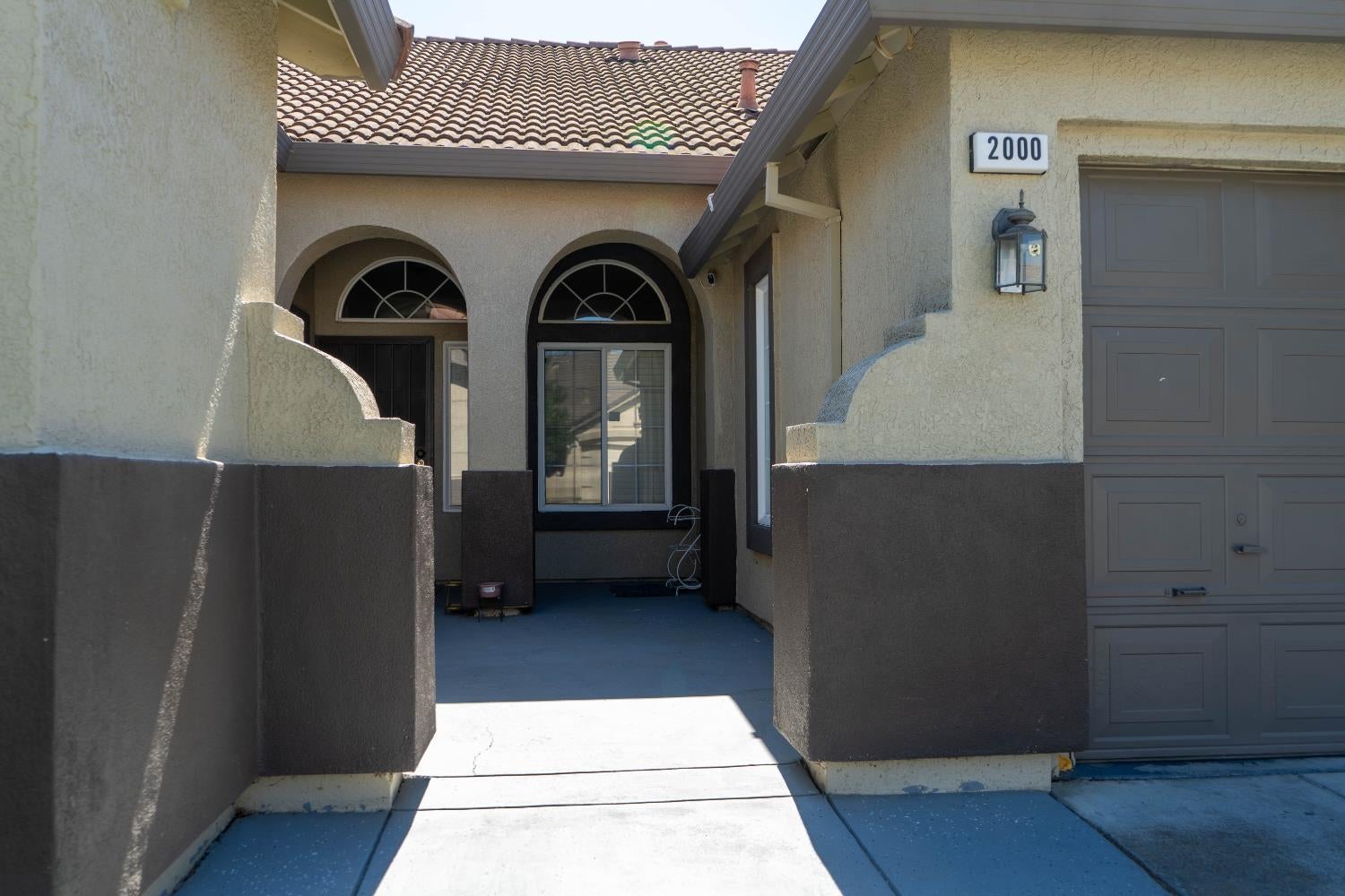 2000 Blackridge Avenue