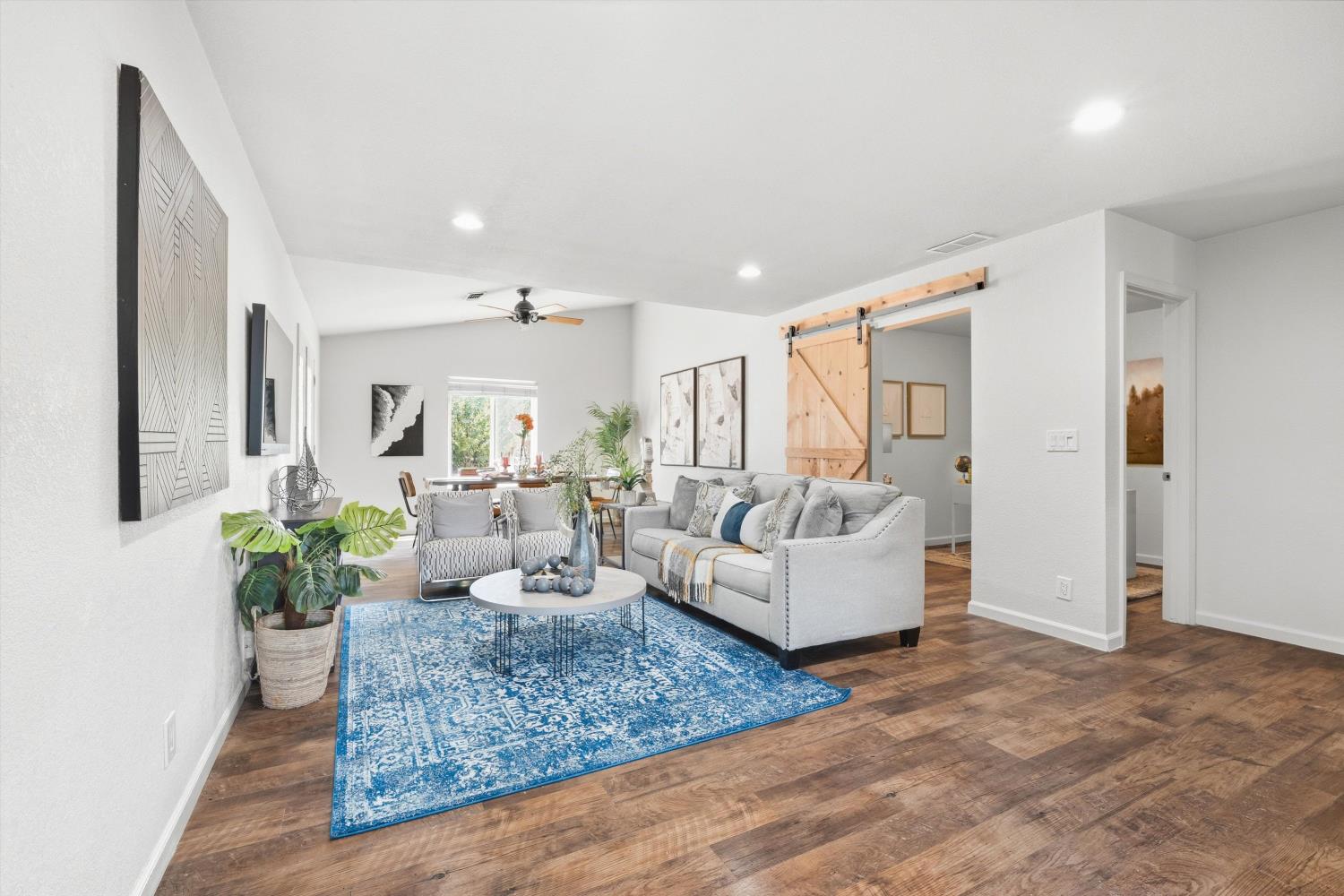 5400 Essex Court