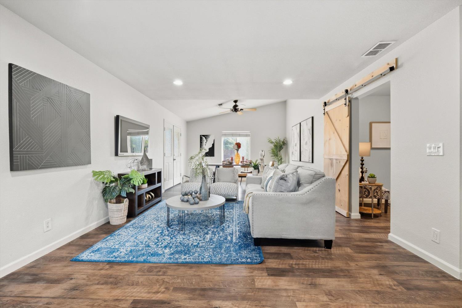 5400 Essex Court
