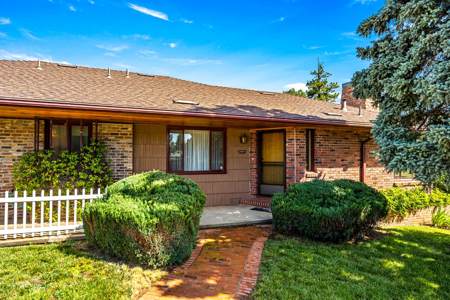 2807 Bennett Drive