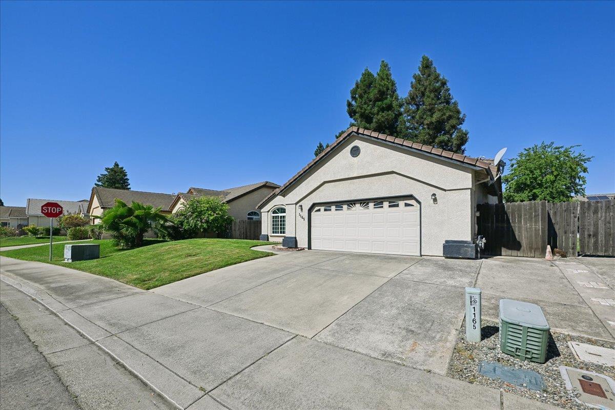 1165 Portola Valley Road