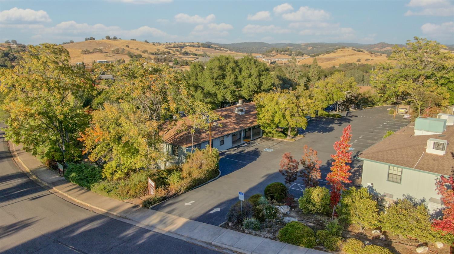 571 Stanislaus Avenue