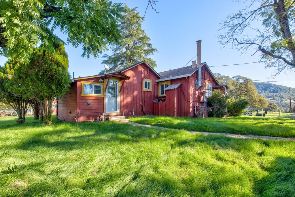 Photo of 5700 Semor Drive, Shingle Springs, CA 95682 (MLS # 225130698)