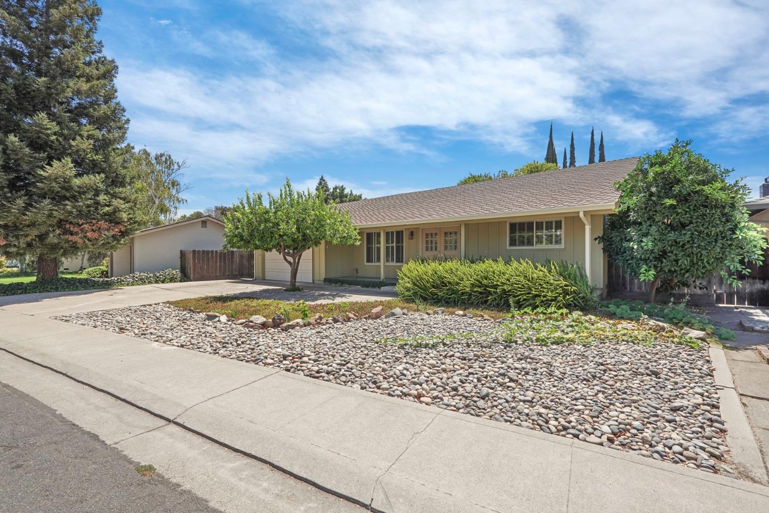 3216 Polk Way