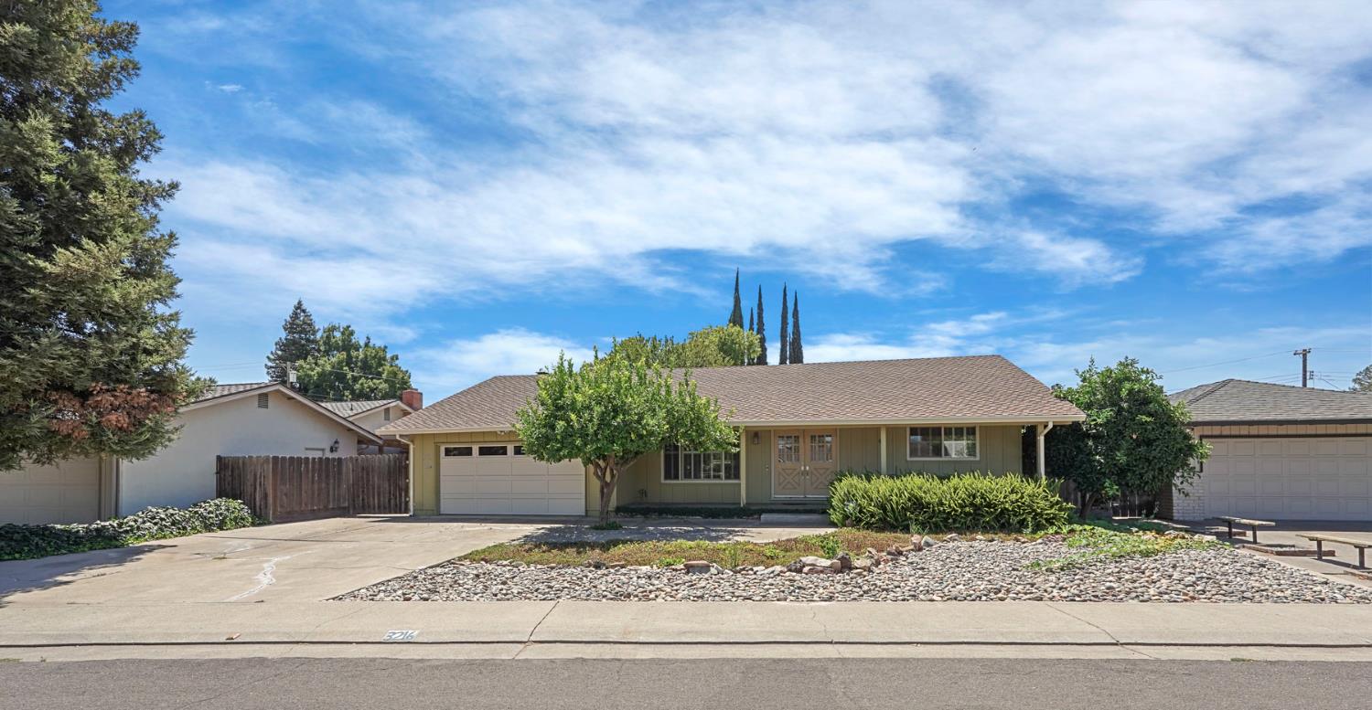 3216 Polk Way