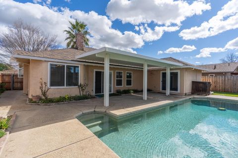 1047 Miwok Drive, Lodi, CA 95240 - MLS#: 225044665