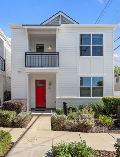 2531 Rice Alley Sacramento CA 95816