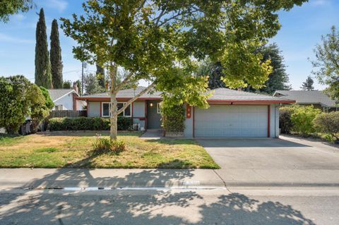 1330 Alder Place Davis CA 95618