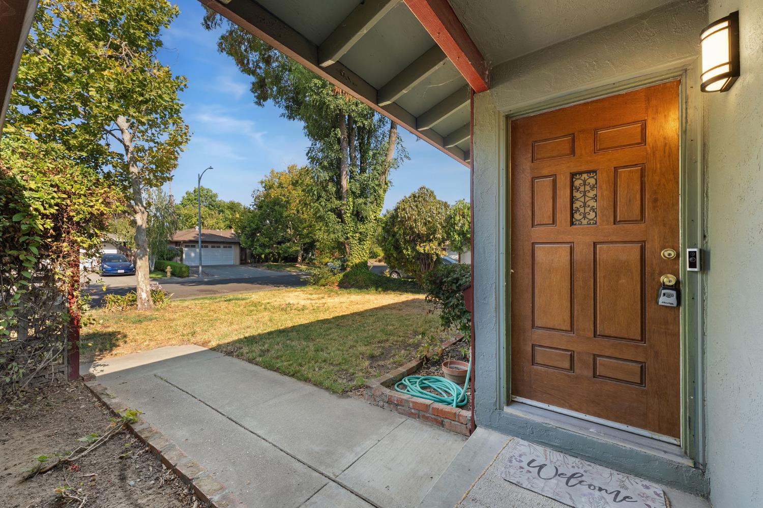 1330 Alder Place