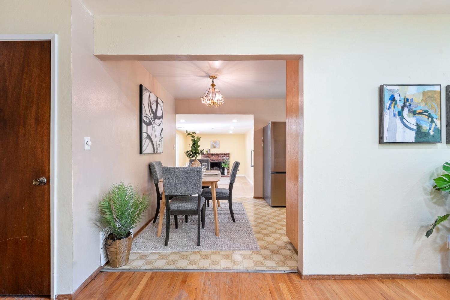 1330 Alder Place