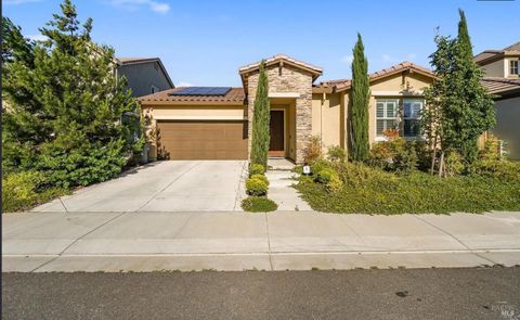 130 Clematis Street Vacaville CA 95687