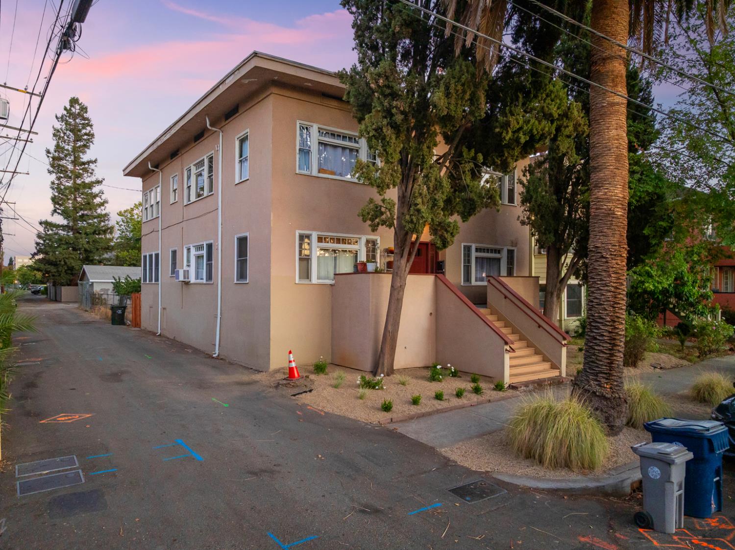 1717 26th Street