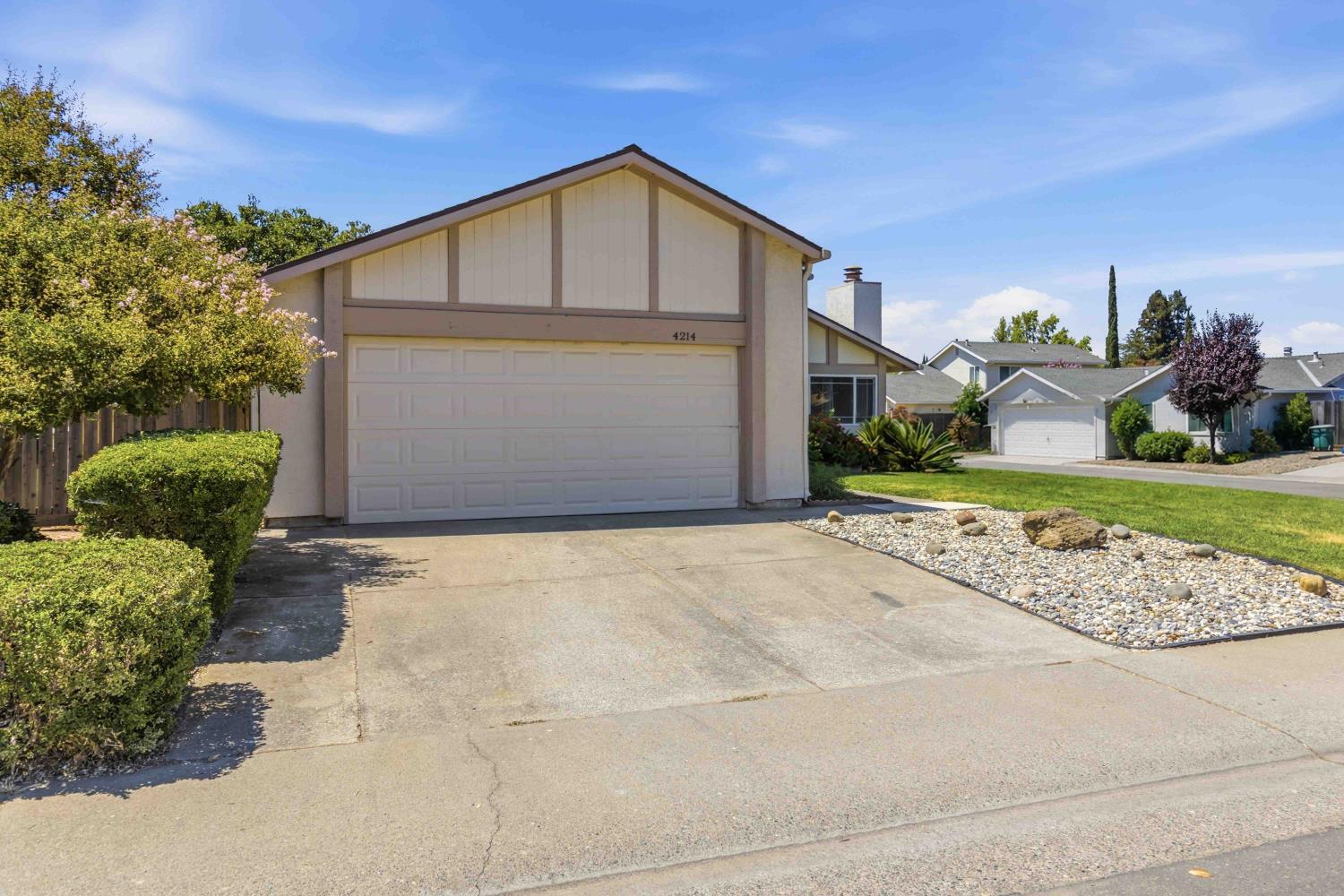 4214 Thornhill Drive