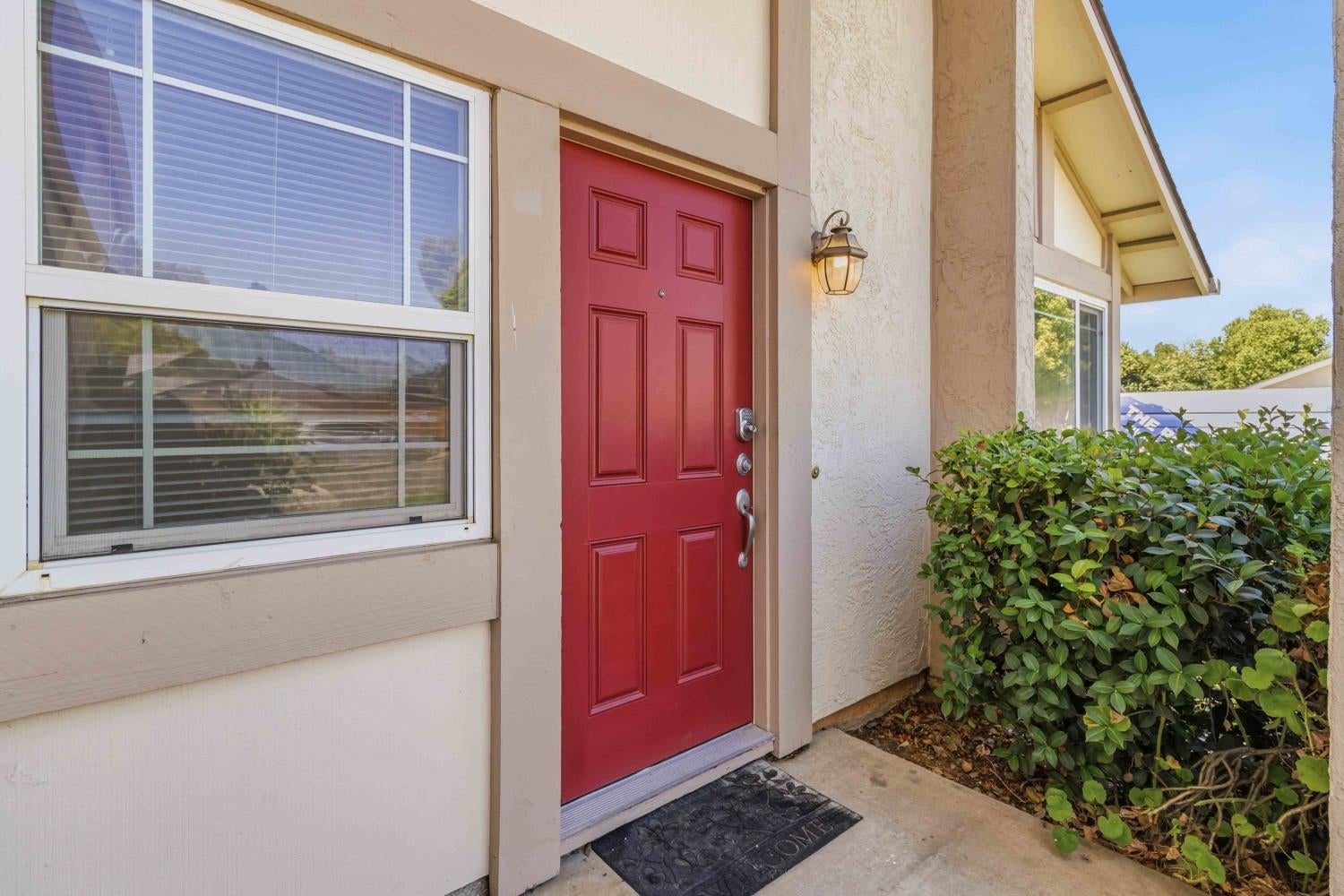 4214 Thornhill Drive
