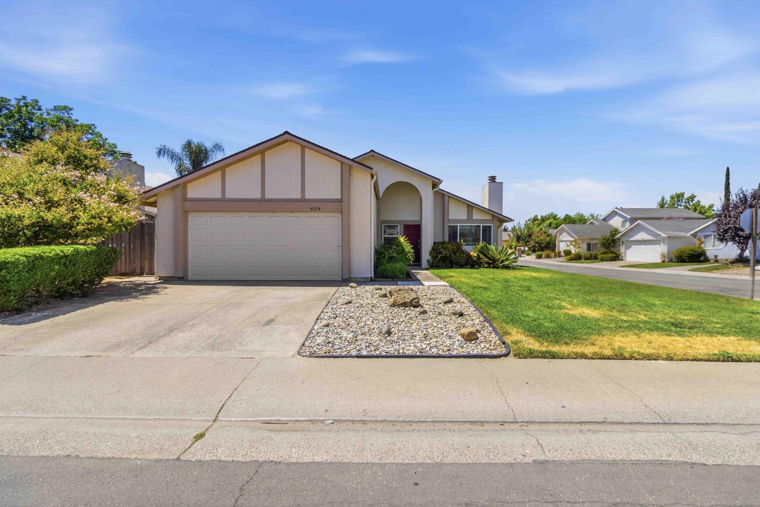 4214 Thornhill Drive