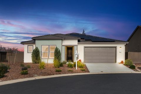 1727 Dos Rios Court Plumas Lake CA 95961