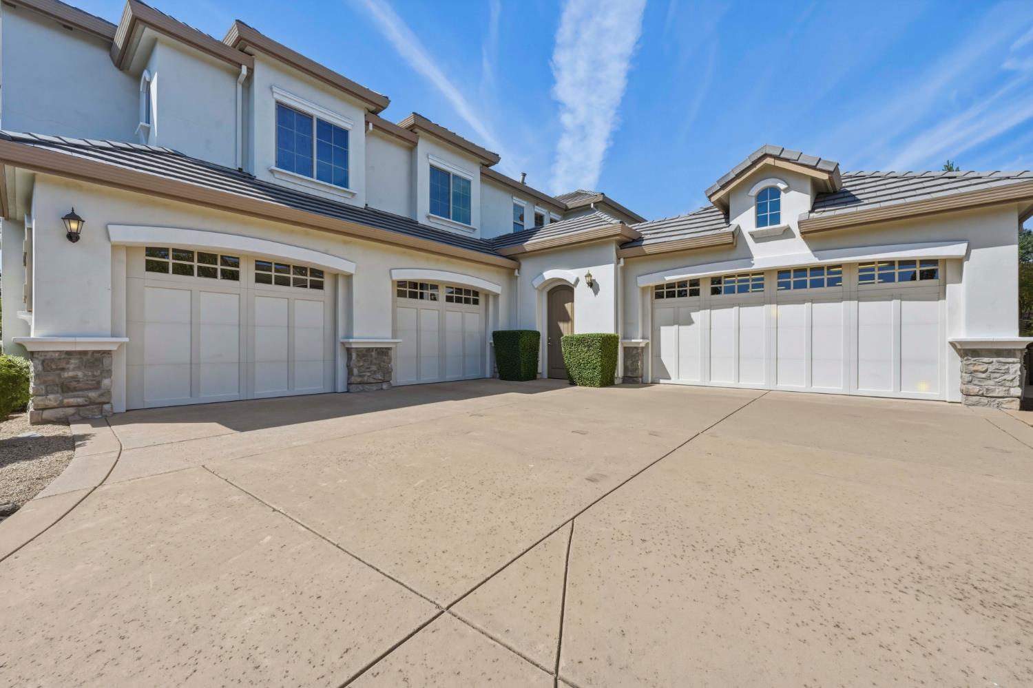 3919 Creekstone Court
