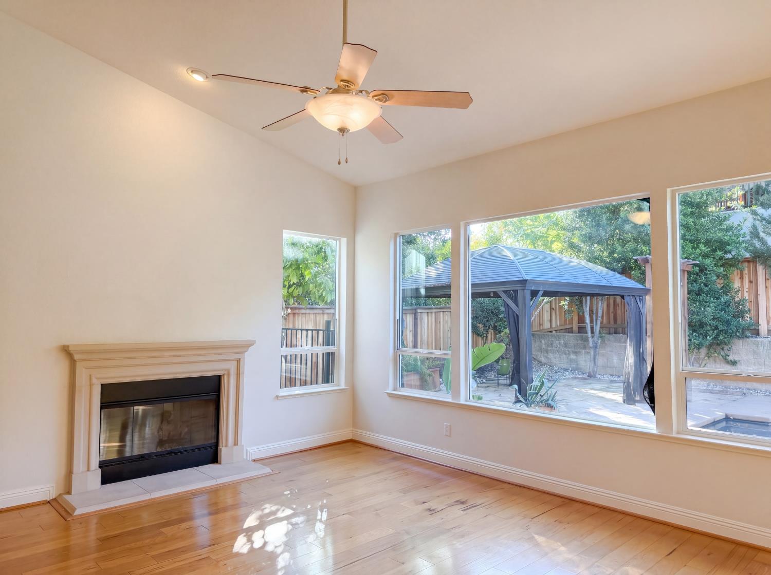 1401 Grey Owl Circle