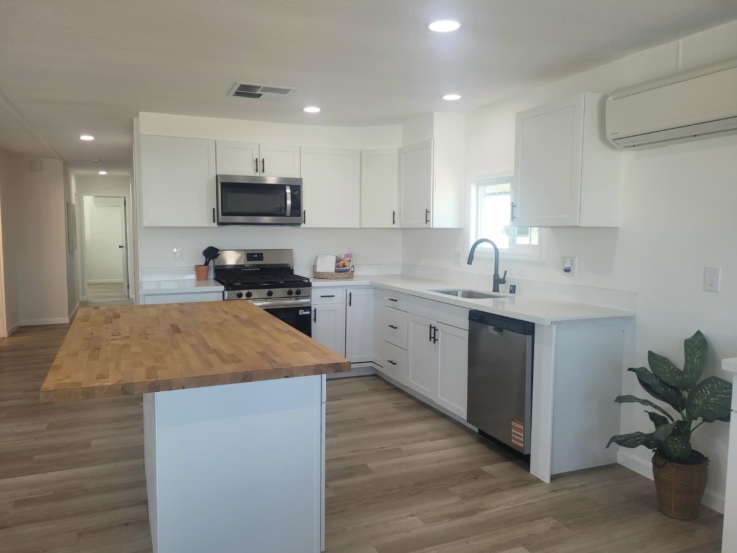 7401 White River Lane 159