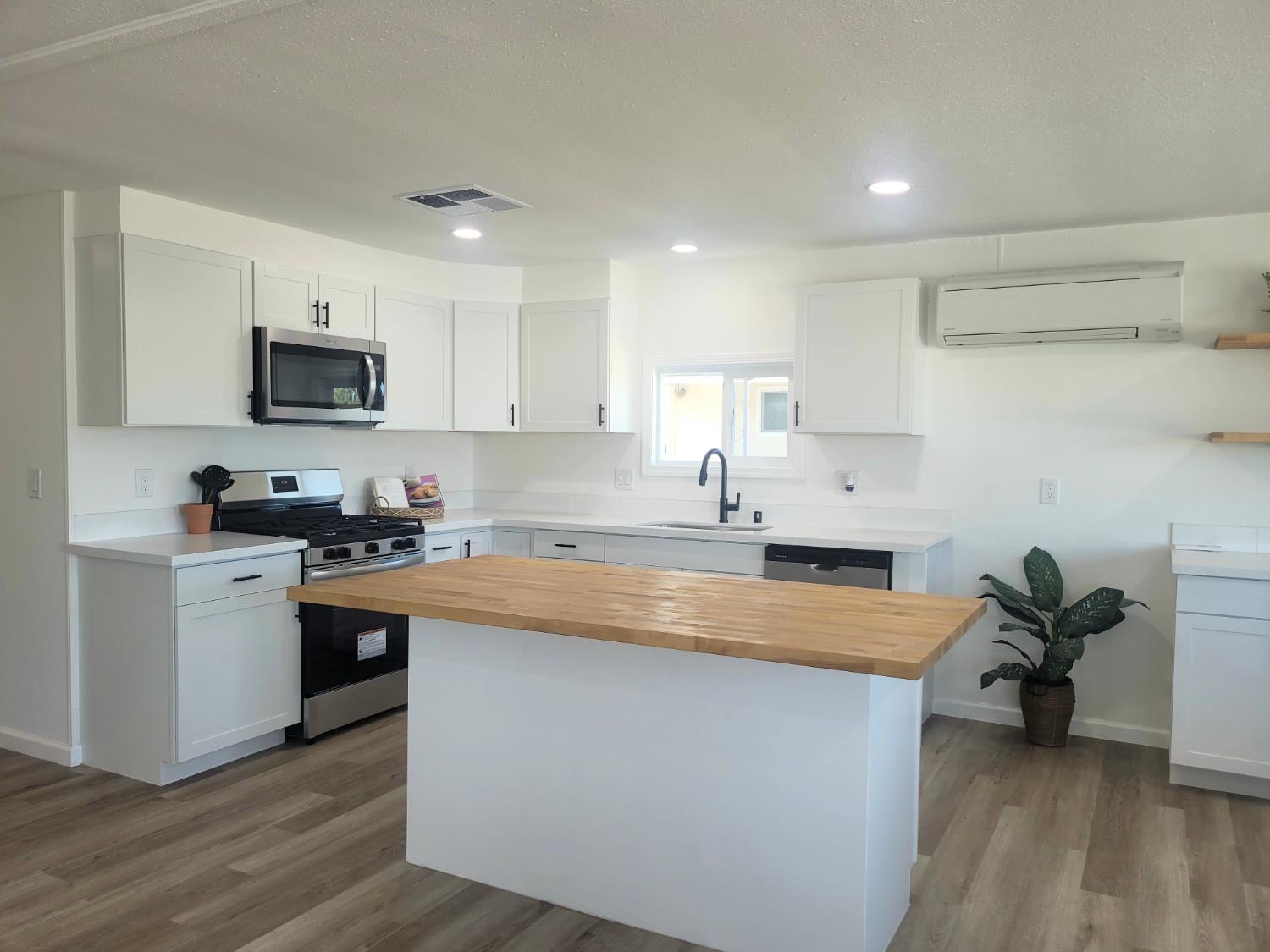 7401 White River Lane 159