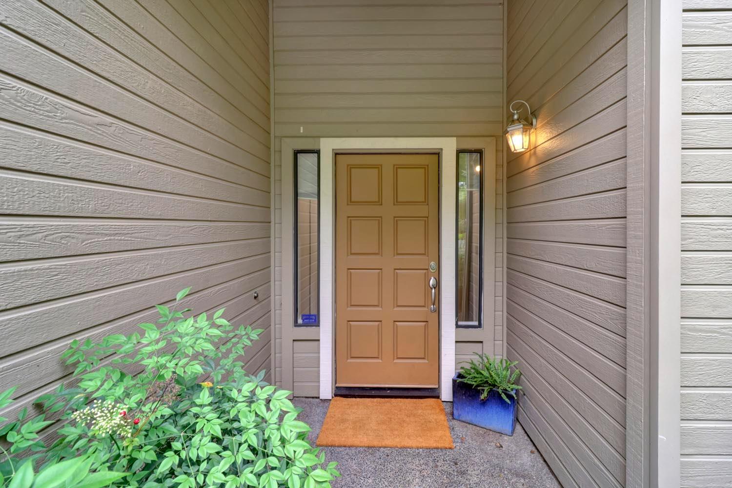 2084 University Park Drive