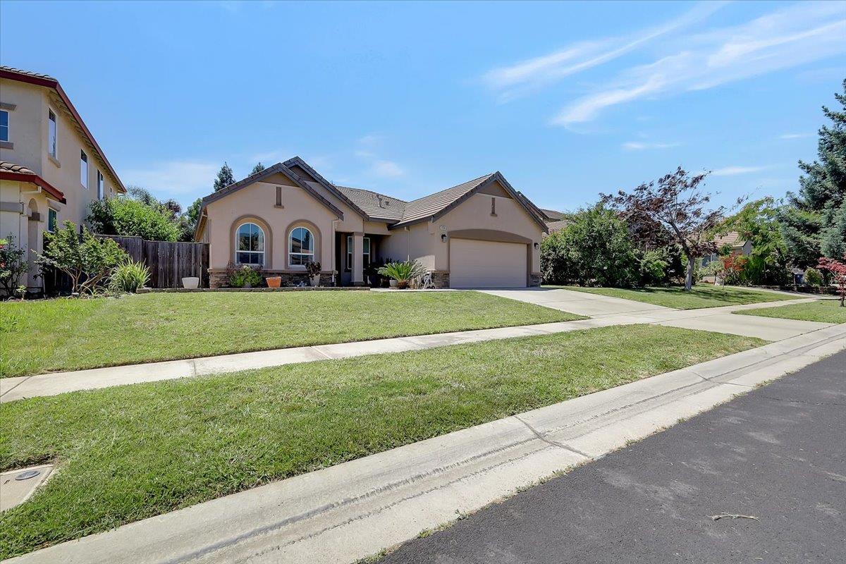1254 Jewelflower Street