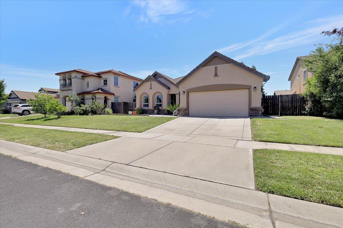 1254 Jewelflower Street