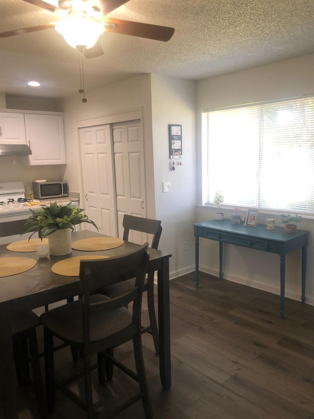 Photo of 5604 Walerga Road #1, Sacramento, CA 95842 (MLS # 226004605)