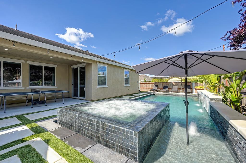 4821 Heather Ranch Way