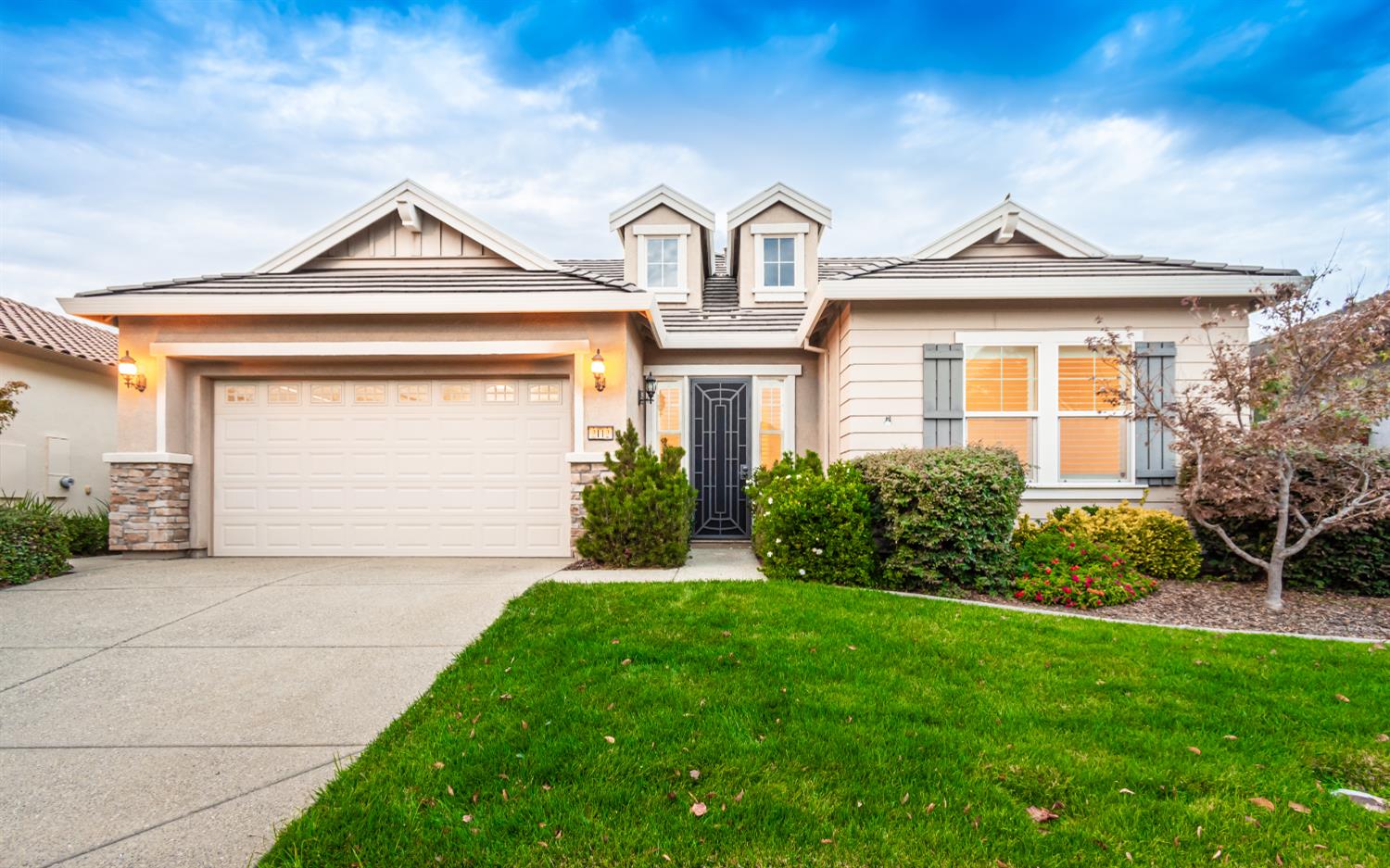 2112 Arlington Drive